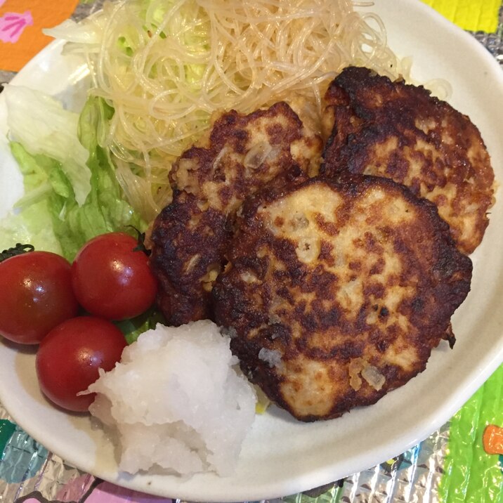 いくつ食べてもローカロリー！豆腐ふわふわハンバーグ